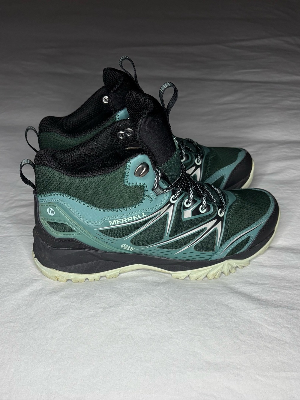 Merrell Capra Bolt Mid Waterproof Hiking Boots Pine Grove J35948 Womens Size 7.5